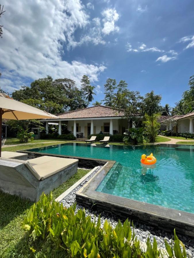 Claire Villa By Younger Villas & Resorts Ahangama Eksteriør bilde