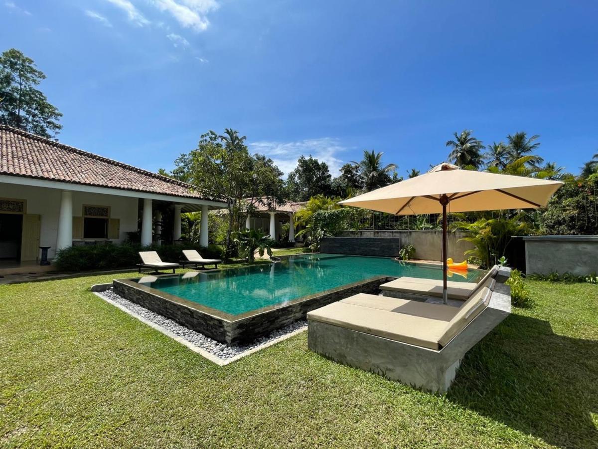 Claire Villa By Younger Villas & Resorts Ahangama Eksteriør bilde