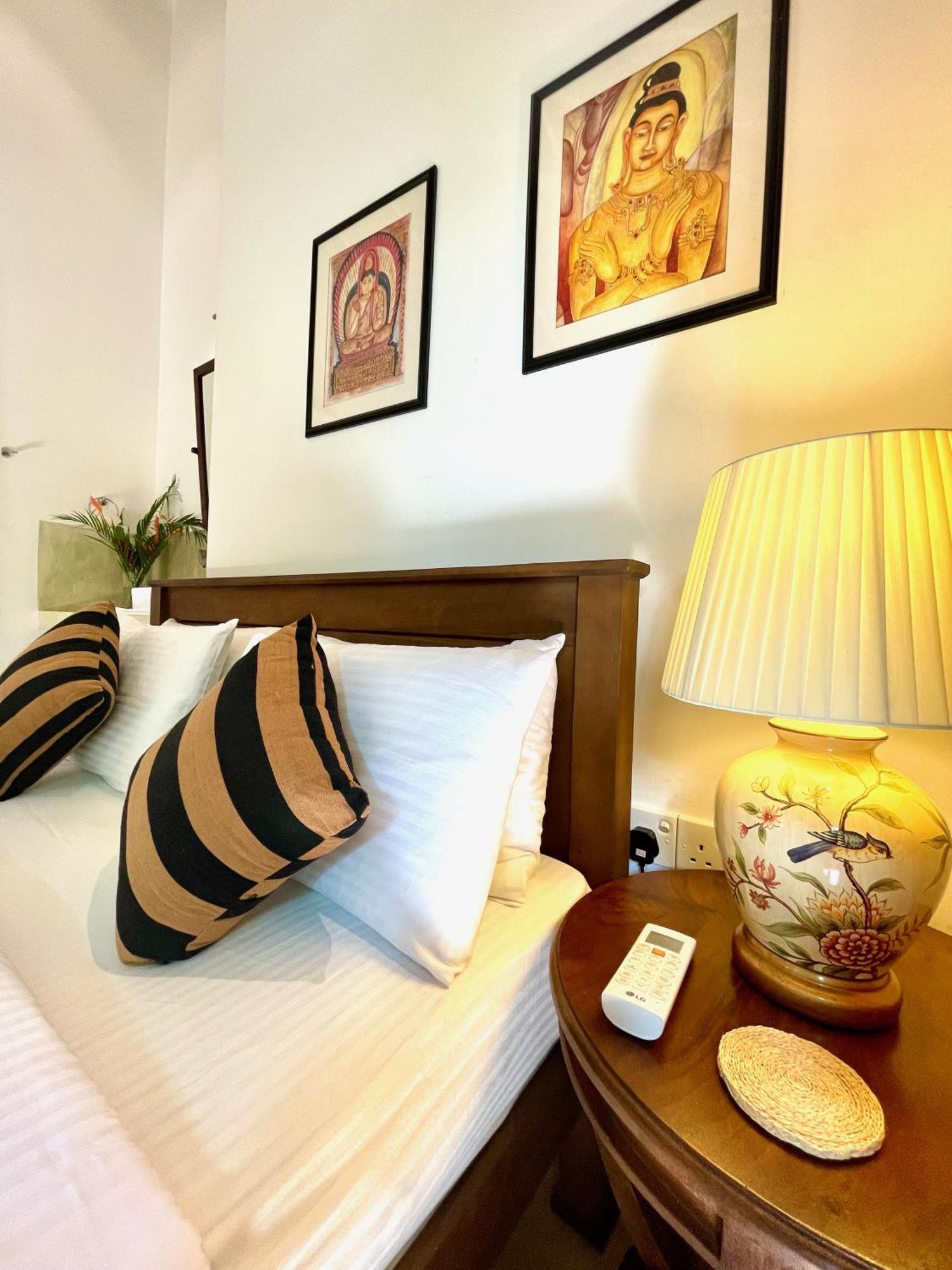 Claire Villa By Younger Villas & Resorts Ahangama Eksteriør bilde